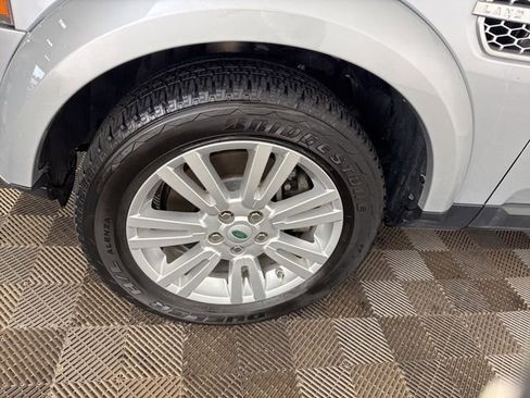 Used 2011 Land Rover LR4 HSE LUX AWD/4WD image 30