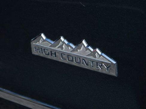 Used 2018 Chevrolet Silverado 3500 High Country w/ Duramax Plus Package image 55