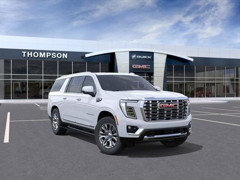 New 2026 GMC Yukon XL Denali w/ Sun & Power Step Package AWD/4WD image 28