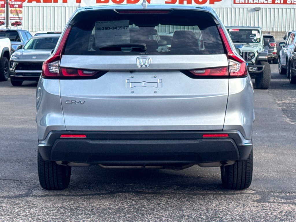 Used 2025 Honda CR-V EX image 7