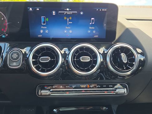 Certified 2026 Mercedes-Benz GLA 250 image 24
