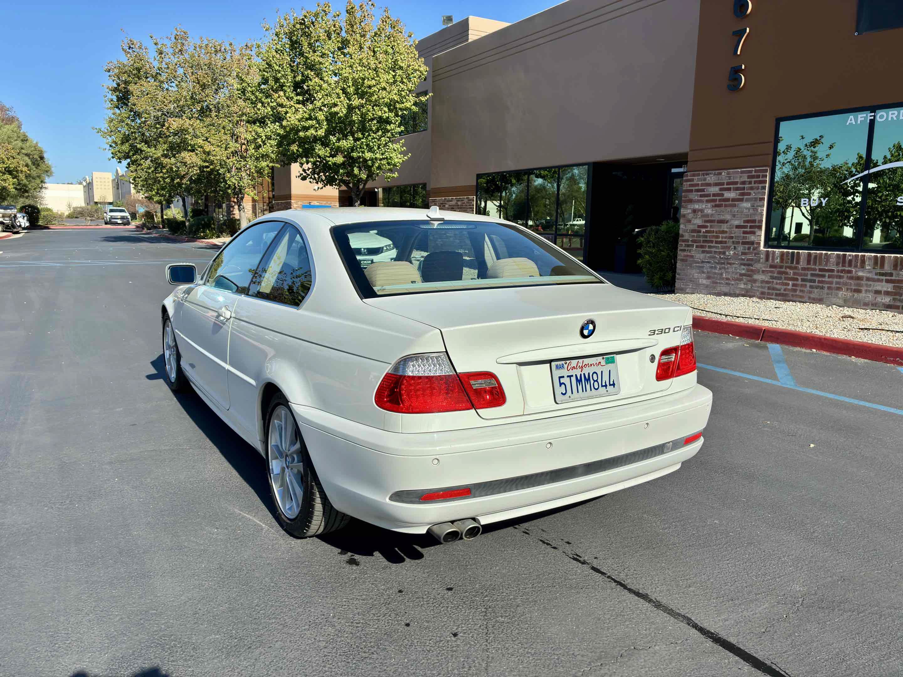 Used 2006 BMW 330Ci Coupe RWD image 10