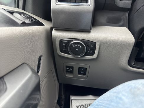 Used 2016 Ford F150 XLT w/ Equipment Group 301A Mid image 17