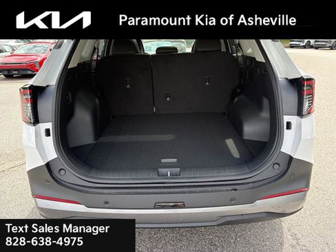 New 2026 Kia Sportage EX w/ EX Panorama Roof Package image 29