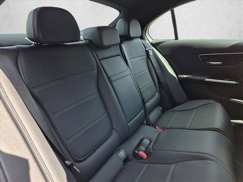 Certified 2026 Mercedes-Benz C 300 4MATIC Sedan image 20