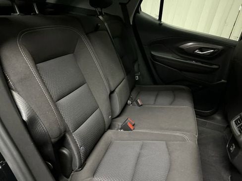 Used 2023 GMC Terrain SLE w/ Driver Convenience Package image 26