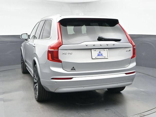 Used 2023 Volvo XC90 B5 Core w/ Climate Package AWD/4WD image 7