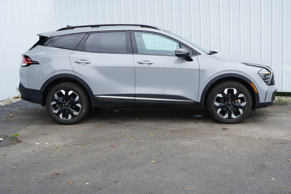 Used 2024 Kia Sportage X-Line w/ X-Line Premium Package AWD/4WD image 2
