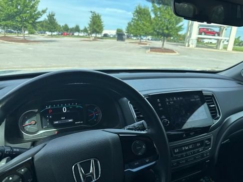 Used 2022 Honda Pilot Special Edition image 7