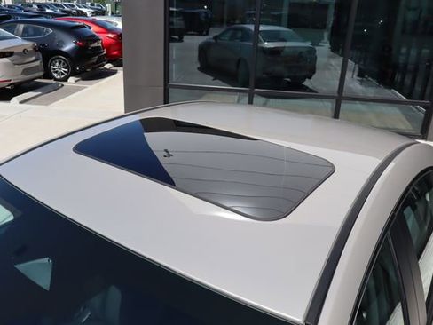 Used 2025 MAZDA MAZDA3 s FWD image 18