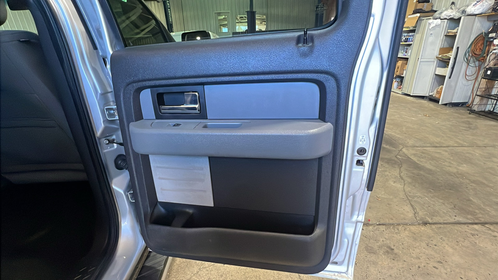 Used 2013 Ford F150 XLT w/ Luxury Equipment Group AWD/4WD image 17