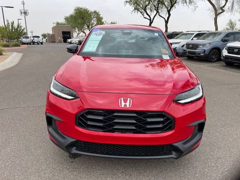 Certified 2025 Honda HR-V Sport image 19