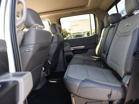 New 2026 Ford F250 Platinum w/ Platinum Plus Package image 20
