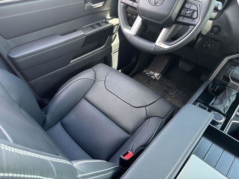 Used 2026 Toyota Sequoia Limited AWD/4WD image 29