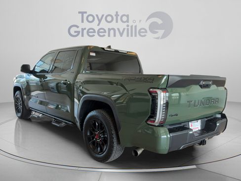 Used 2022 Toyota Tundra SR5 w/ SR5 Premium Package AWD/4WD image 4
