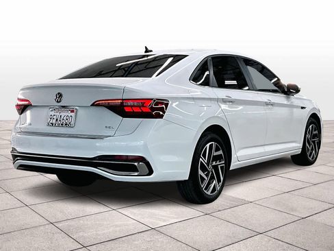 Used 2023 Volkswagen Jetta SEL image 15