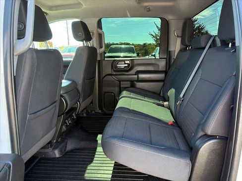 Certified 2024 Chevrolet Silverado 2500 Custom w/ Custom Value Package image 8