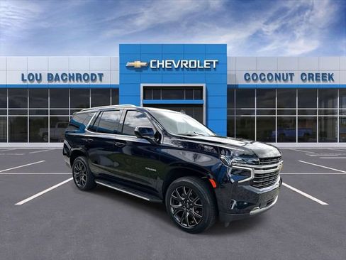 Used 2024 Chevrolet Tahoe LT RWD image 2