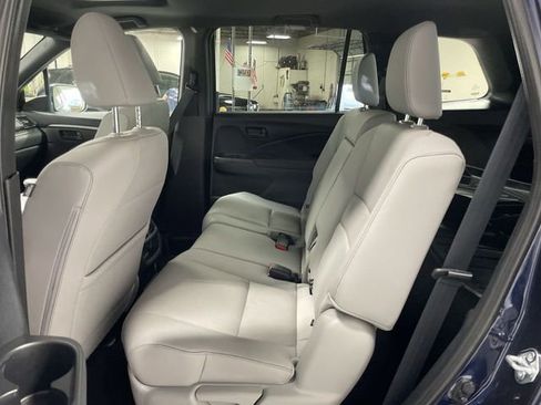 Used 2023 Honda Passport EX-L image 23