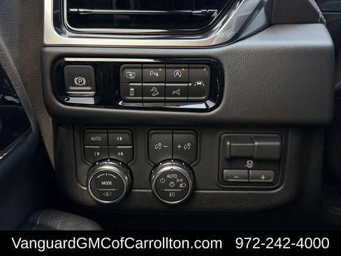 New 2026 GMC Yukon Denali w/ Denali Reserve Package AWD/4WD image 20