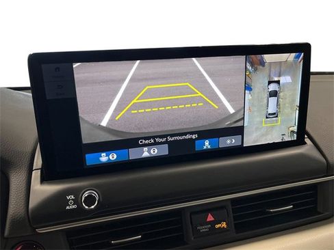 New 2026 Honda Pilot Touring image 19