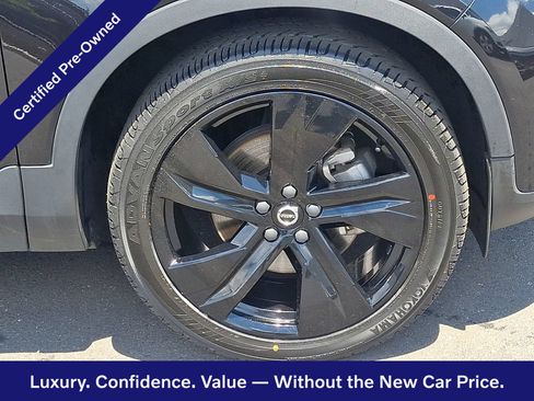 Certified 2023 Volvo XC40 B5 Plus w/ Climate Package AWD/4WD image 9