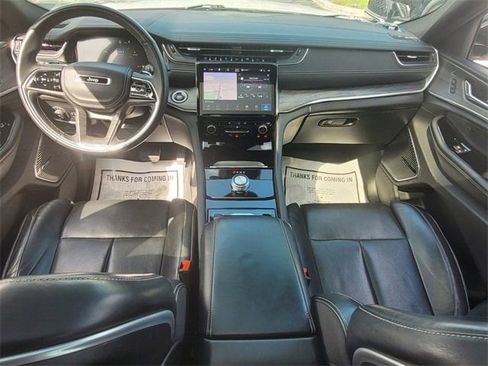 Used 2021 Jeep Grand Cherokee L Overland w/ Luxury Tech Group IV RWD image 16