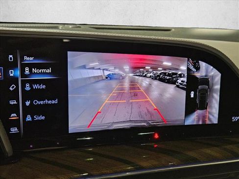 Used 2021 Cadillac Escalade ESV Premium Luxury Platinum image 17