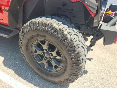 Used 2021 Jeep Wrangler Unlimited Sport AWD/4WD image 2