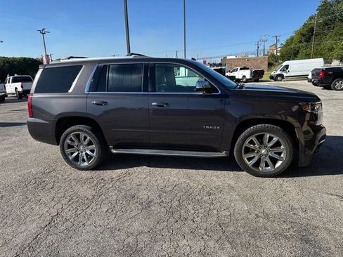 Used 2017 Chevrolet Tahoe Premier RWD image 3