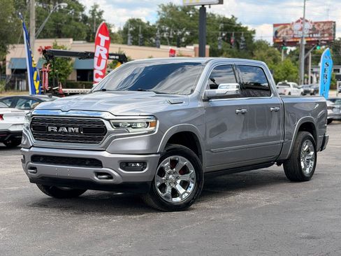 Used 2019 RAM 1500 Limited AWD/4WD image 1