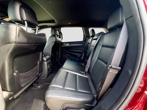 Used 2019 Jeep Grand Cherokee Limited image 20