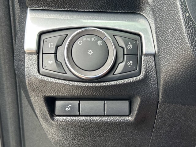 Used 2018 Ford Explorer Limited FWD image 22