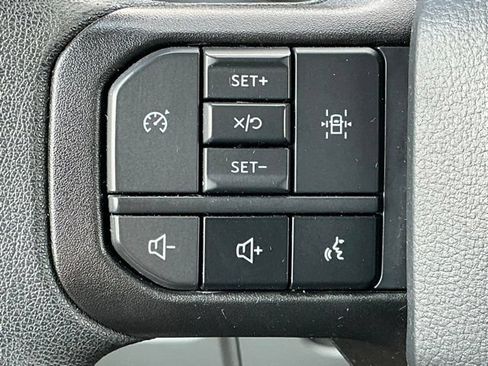 Used 2023 Ford F150 XLT AWD/4WD image 28