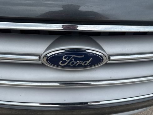 Used 2019 Ford Escape SEL AWD/4WD image 11