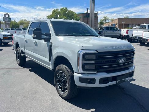 Used 2025 Ford F350 Platinum AWD/4WD image 7