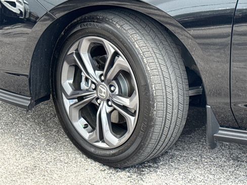 Certified 2023 Honda Accord EX image 39
