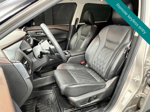 Used 2023 Nissan Rogue Platinum AWD/4WD image 5
