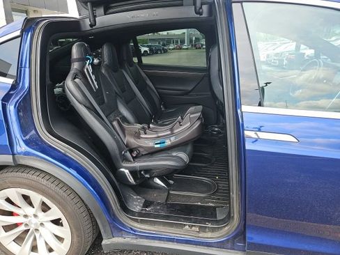 Used 2016 Tesla Model X P90D AWD/4WD image 4