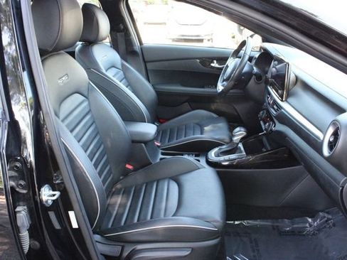 Used 2024 Kia Forte GT-Line w/ GT-Line Premium Package FWD image 14