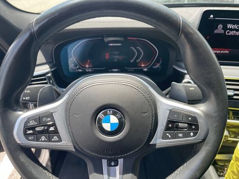Used 2022 BMW M550i xDrive AWD/4WD image 10