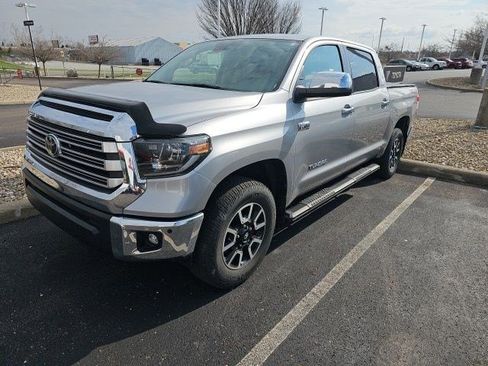 Used 2020 Toyota Tundra Limited w/ Limited Premium Package image 8