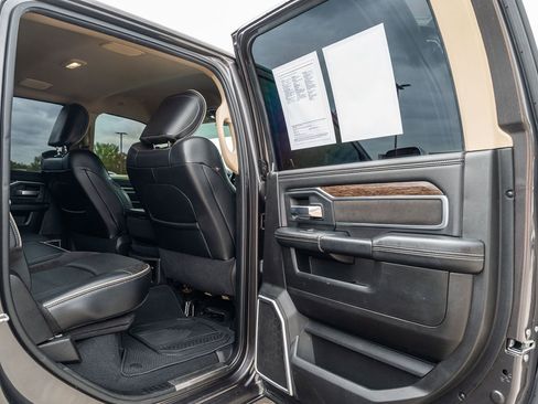 Used 2020 RAM 2500 Laramie image 18