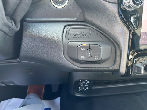 New 2026 RAM 2500 Tradesman AWD/4WD image 15