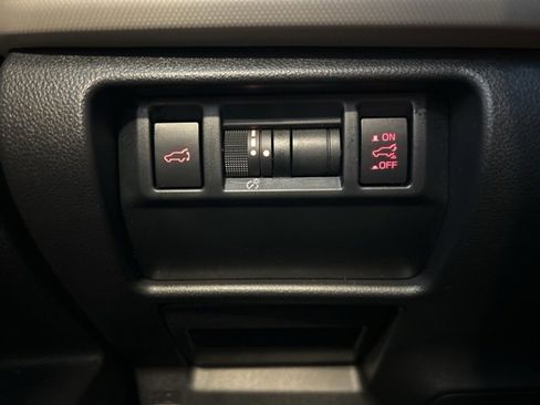 Used 2025 Subaru Forester Limited image 89