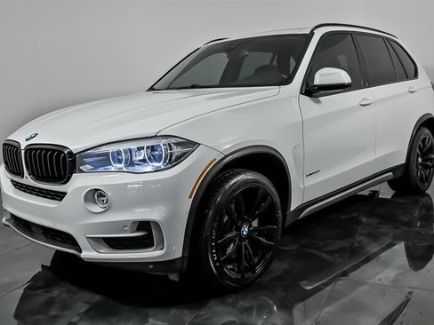 Used 2018 BMW X5 xDrive50i AWD/4WD image 5