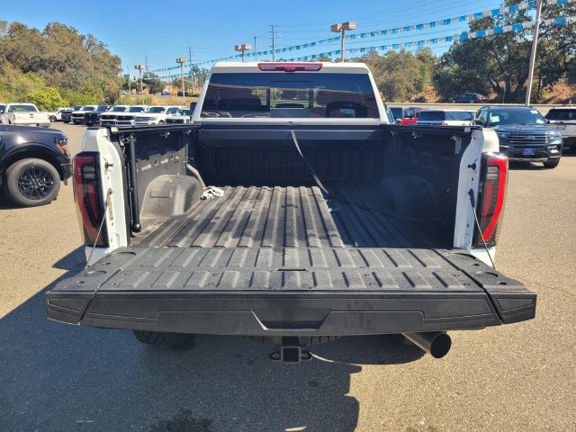 Used 2025 GMC Sierra 2500 AT4X w/ AT4X AEV Edition AWD/4WD image 8