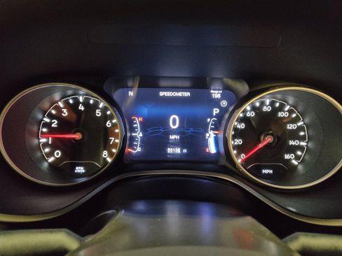 Used 2019 Jeep Compass Limited AWD/4WD image 23