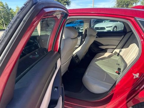 Used 2018 Honda Accord EX-L image 15
