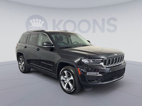 Used 2023 Jeep Grand Cherokee Limited image 10